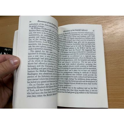 1972 "OXFORD SOCIETY" VOLUME 24 #3 SMALL ILLUSTRATED PAPERBACK BOOK (LL)
