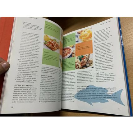 2000 "THE HEART & CIRCULATORY SYSTEM" LARGE ILLUSTRATED HARDBACK BOOK (P5)
