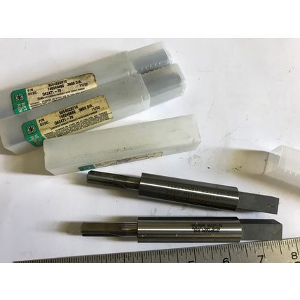 LOT 4 METAL REMOVAL 748245680 P91217-39,.3953 DIA Q62471-78 SOLID CARBIDE REAMER
