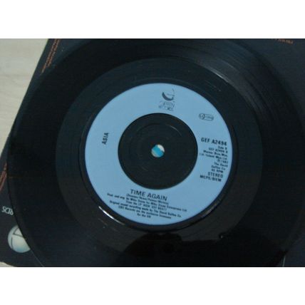 A5-ASIA-HEAT OF THE MOMENT-UK 7" SINGLE-1982-NM- Asia ‎