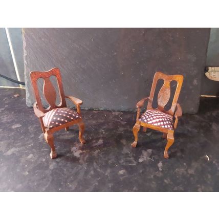 2 x Dolls House Mahogany Dining Chairs 1:12