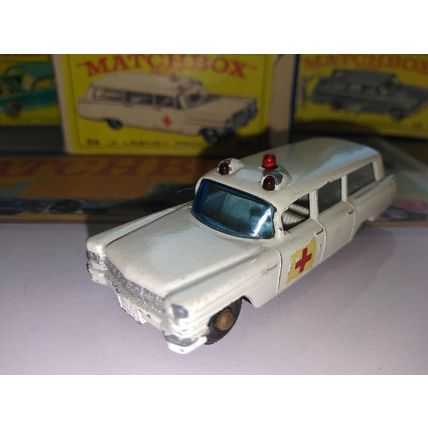 Matchbox No54 S&S Cadillac Ambulance