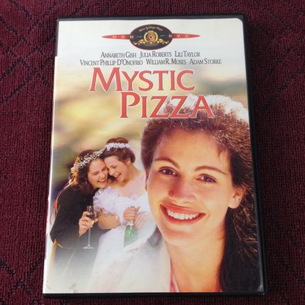 Mystic Pizza - 1988 - Romance/Comedy - DVD - Used