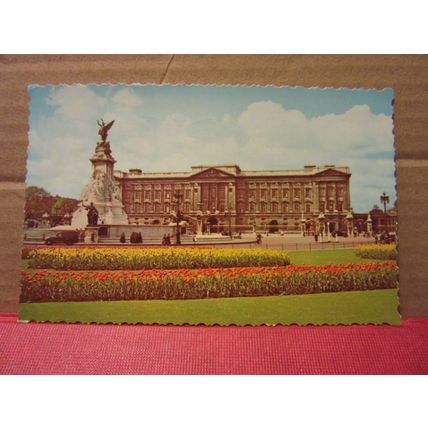 BUCKINGHAM PALACE, LONDON used postcard 1960 pm L158 =