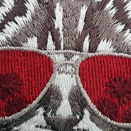 Cool Cat in sunglasses Iron On Patch Sew Badge 5.5 x 5.5cm High Quality P160