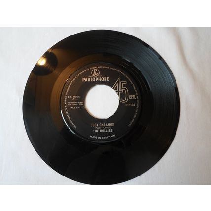 7" 1964. THE HOLLIES .JUST ONE LOOK . PARLOPHONE .R 5104. FIRST PRESS, EXCELLENT