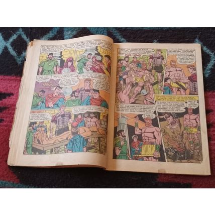 Silver Age Comic DC Action Comics # 353 3.0 Good/Very/Good Condition 1967