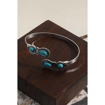 Skobeloff Western Turquoise Stone Bracelet