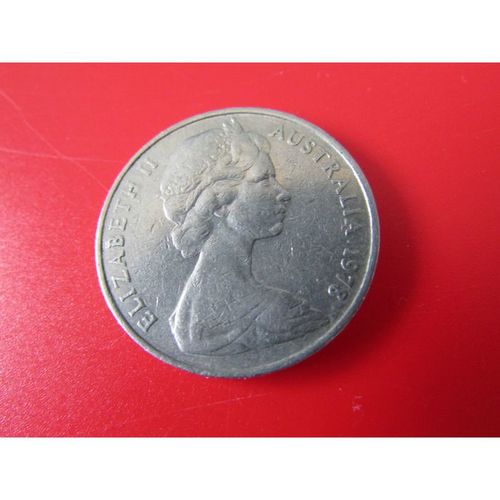 1978 QUEEN ELIZABETH II AUSTRALIA 20 CENTS. AA.