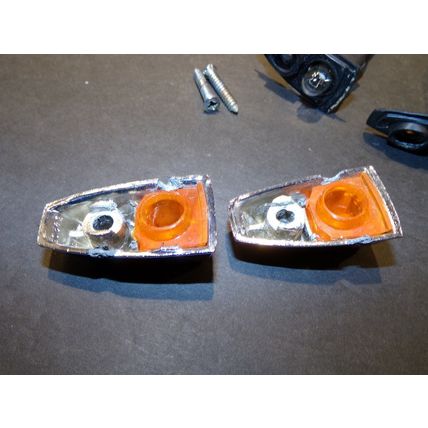 1973 1974 Plymouth Road Runner Satellite Fender Turn Signal Indicators 3588746