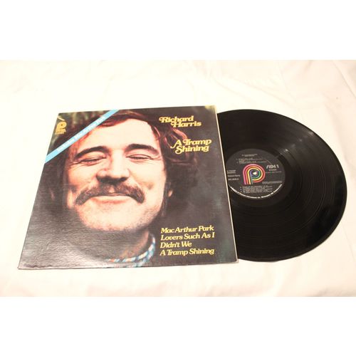 Richard Harris LP-A TRAMP SHINING STEREO