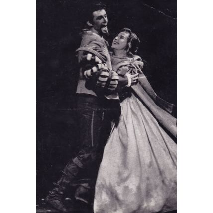 Peter O'Toole as Petruchio & Katharina Royal Shakespeare Theatre Postcard