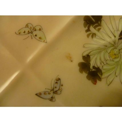 PAIR of TWO 2 HAND PAINTED FLOWER SHAPED JAPANESE PORCELAIN DISHES CIRCA 1905