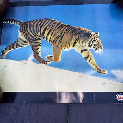 Original 1975 Esso petrol/oil Tiger poster New Old Stock