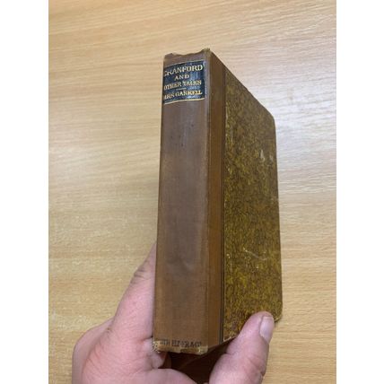 1890 MRS GASKELL "CRANFORD" FICTION ANTIQUE HARDBACK BOOK (P3)