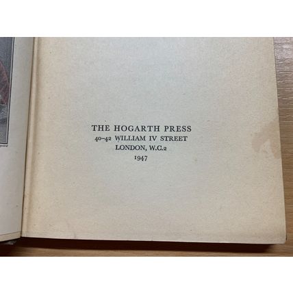 1947 "ON HUMAN FINERY" QUENTIN BELL FASHION HISTORY ILLUSTRATED HB BOOK (P3)