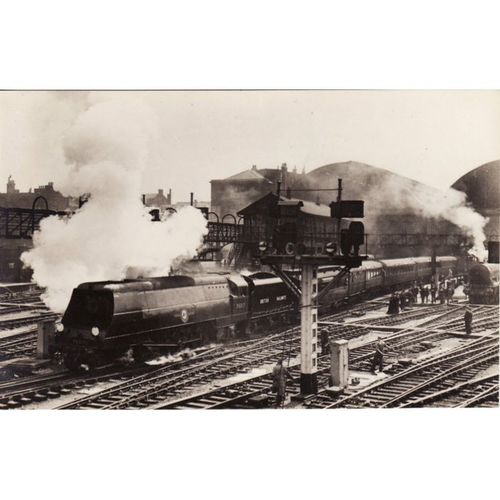 Railway RP Postcard SR MN 35017 Belgian Marine King's Cross 1948 Loco Exchange