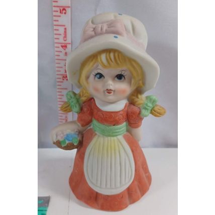 Vintage 4 1/2 inch ceramic girl with flower basket very good