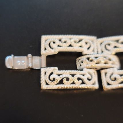 Vintage Trifari White Metal Panel Bracelet