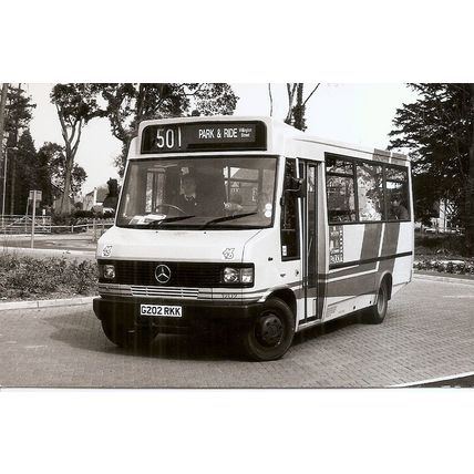 Black & White Photograph of Maidstone & District Motor Services Ltd. - G202 RKK