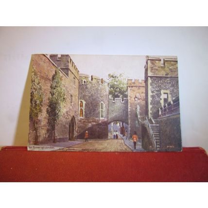 THE TOWER OF LONDON. unused antique postcard by Raphael Tuck. 'Oilette' =