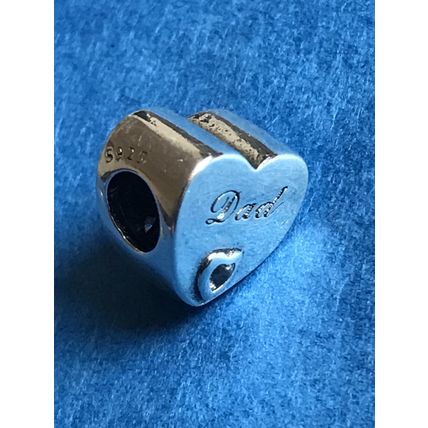 Genuine 925 Silver Dad charm comes in a cute velvet pouch free UK delivery