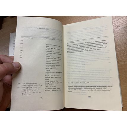 1993 CARL VON CLAUSEWITZ "ON WAR" EVERYMAN'S LIBRARY HARDBACK BOOK (P5)