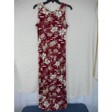 Dress by Young Hawaii USA Sz Medium Beautiful design and tropical beauty