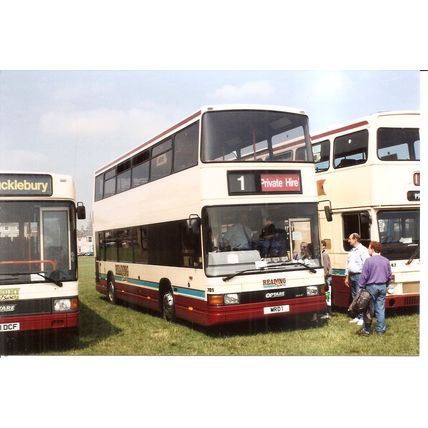 Colour Photograph of Reading Transport Ltd. - MRD 1