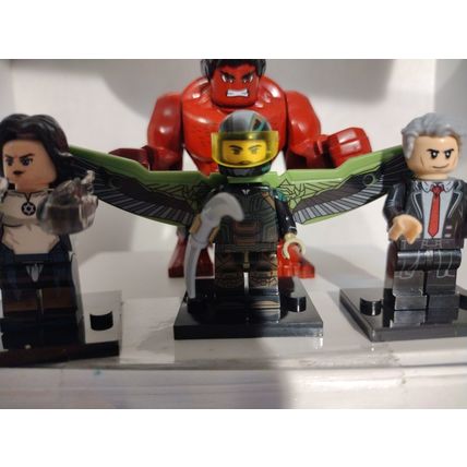 Custom set of Captain America Brave New World 8 Minifigures