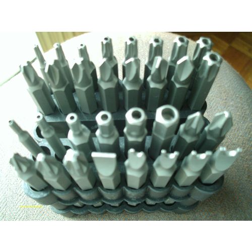 32 Piece 3 Inch Long Reach Security Bit Set Includes Plastic Storage Holder New