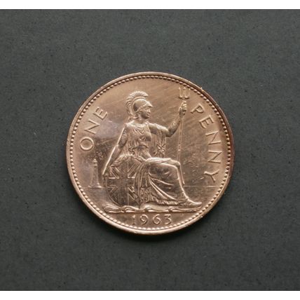 1963 Queen Elizabeth II Great Britain Bronze One Penny