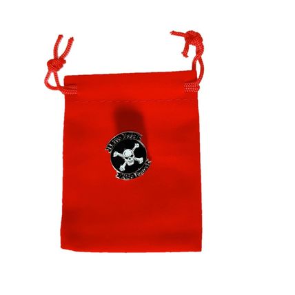Skull Live Fast Enamelled Pin Badge Metal in velvet bag Goth 2.5 cm x 2 cm BA58