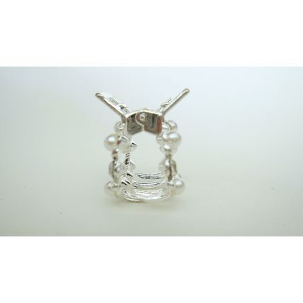 Small oval circle pearl crystal silver metal hair claw clip bridal clip