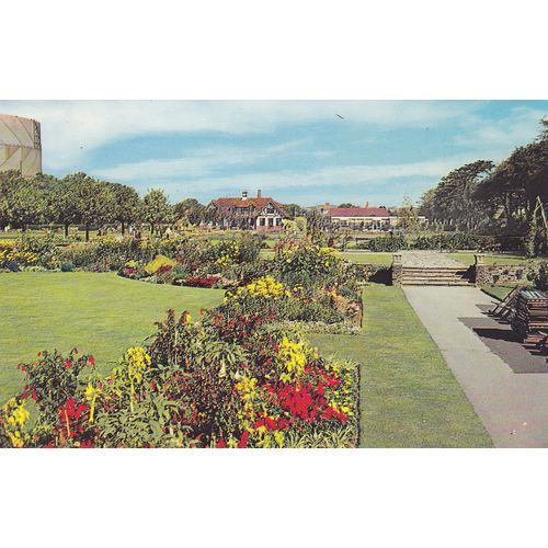 Beach House Gardens Worthing Sussex Postcard (SX72482)
