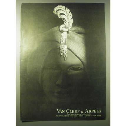 1948 Van Cleef & Arpels Jewelry Advertisement