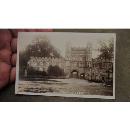Early Broderick real photo Postcard - Gateway, Battle Abbey -Nr Hastings, Sussex