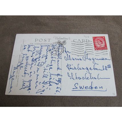 Clan Mackintosh Tartan Postcard - Edinburgh Castle from Floral Clock - A2365