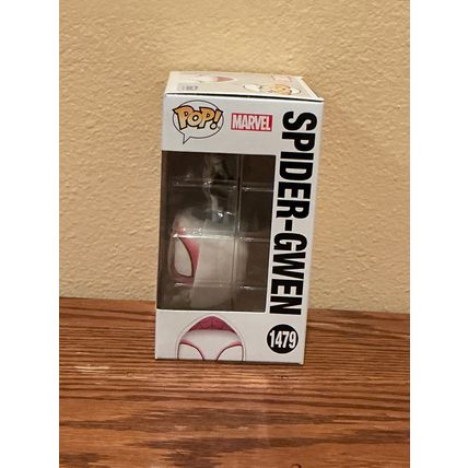 Funko Pop! Spider-Gwen #1479 Entertainment Earth Exclusive (Box & Protector)