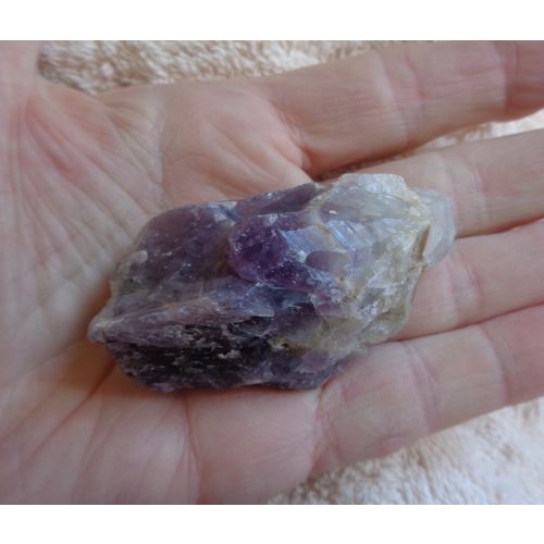 D Amethyst Raw Crystal Gemstone 2.75 Inch Metaphysical Energy Work