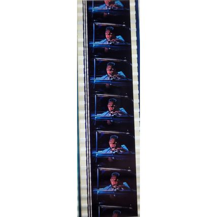 Back to the Future 2. Pk HCH - b035i . - 1 STRIP OF 5 - 35MM FILM CELLS
