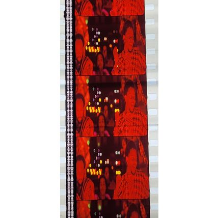 EARTH WIND & FIRE. Pk MTP - A036j. 1 STRIP OF 5 - 35MM FILM CELLS. A rare strip