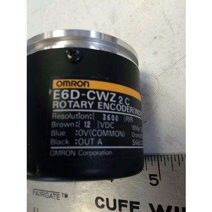 NEW OMRON E6D-CWZ 2C ROTARY ENCODER,5VDC,VOLT,ABZ PHASE E6D-CWZ1E3600PR,CW
