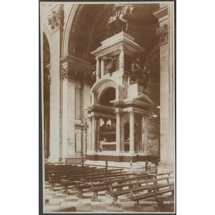 Wellington Memorial, St Paul's Cathedral, London, c.1920s - Photochrom RPPC