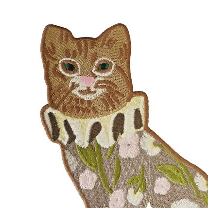 Sew on Cat Patch Embroidered Cat in a Jumper 24cm x 12cm Embellishment P374