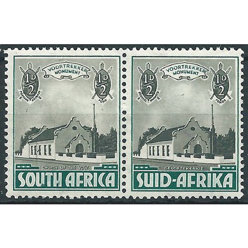 South Africa 1933 SG50 1/2d + 1/2d Black & Green PAIR Mounted Mint .. ..