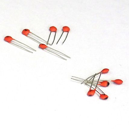 10 x 0.0040uf / 4pF / 0.0000040uF / (4) 50V Ceramic Disc Capacitors - Free Post