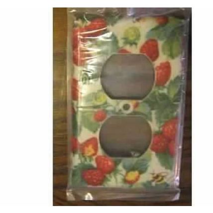 NEW RED STRAWBERRIES STRAWBERRY WALL SWITCH PLATE POWER OUTLET COVER