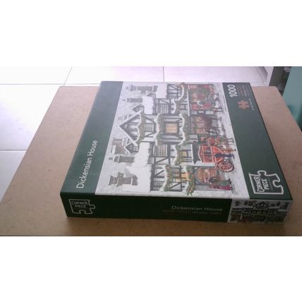DICKENSIAN HOUSE Jigsaw Puzzle (1000 Piece) Corner Piece (2020)