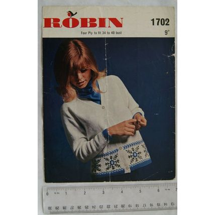 Vintage: Robin 1702 lady's snowflake cardigan, 4 ply